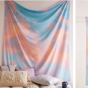 UO Sky Tapestry